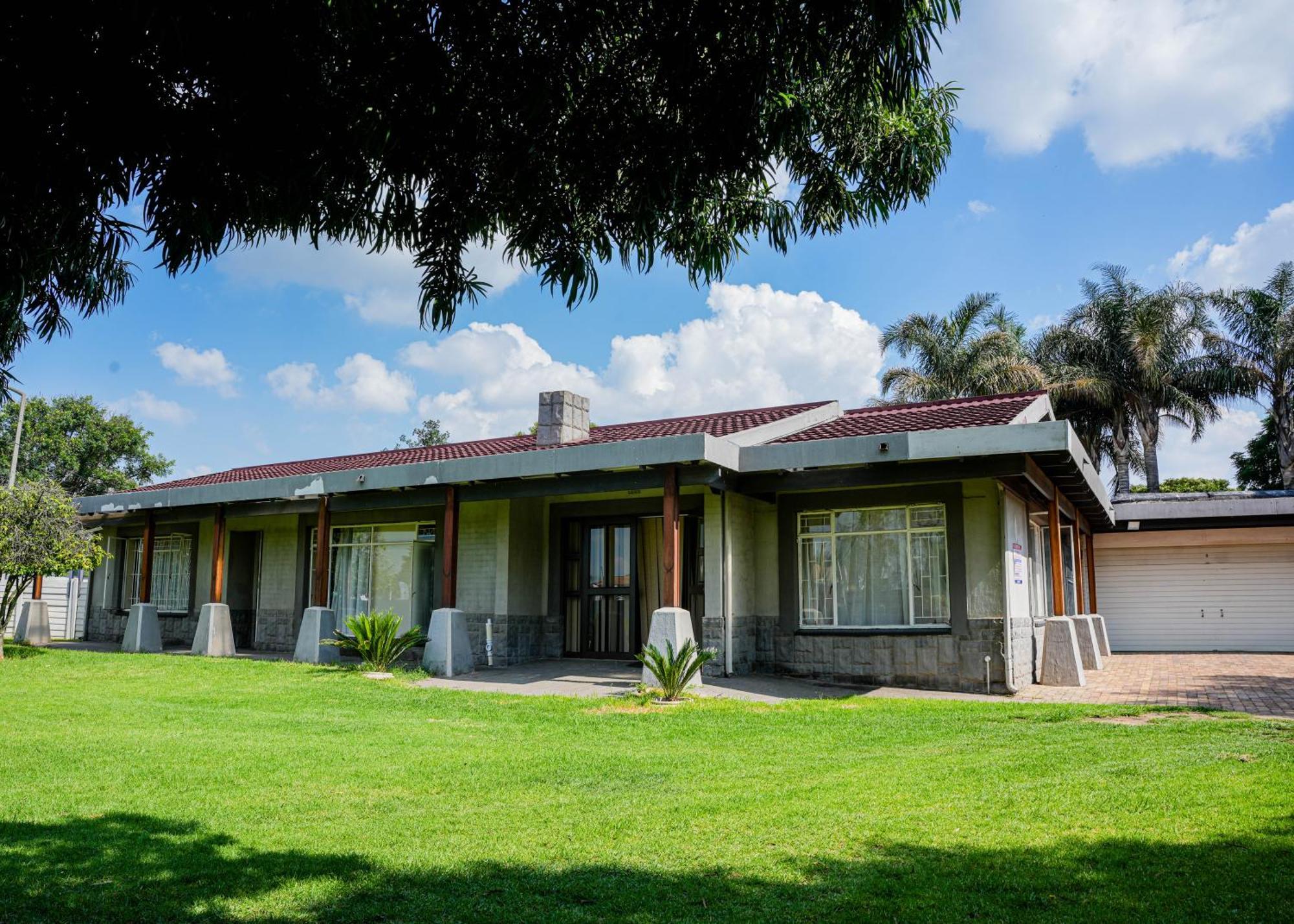 Sar Guesthouse Benoni Exterior photo