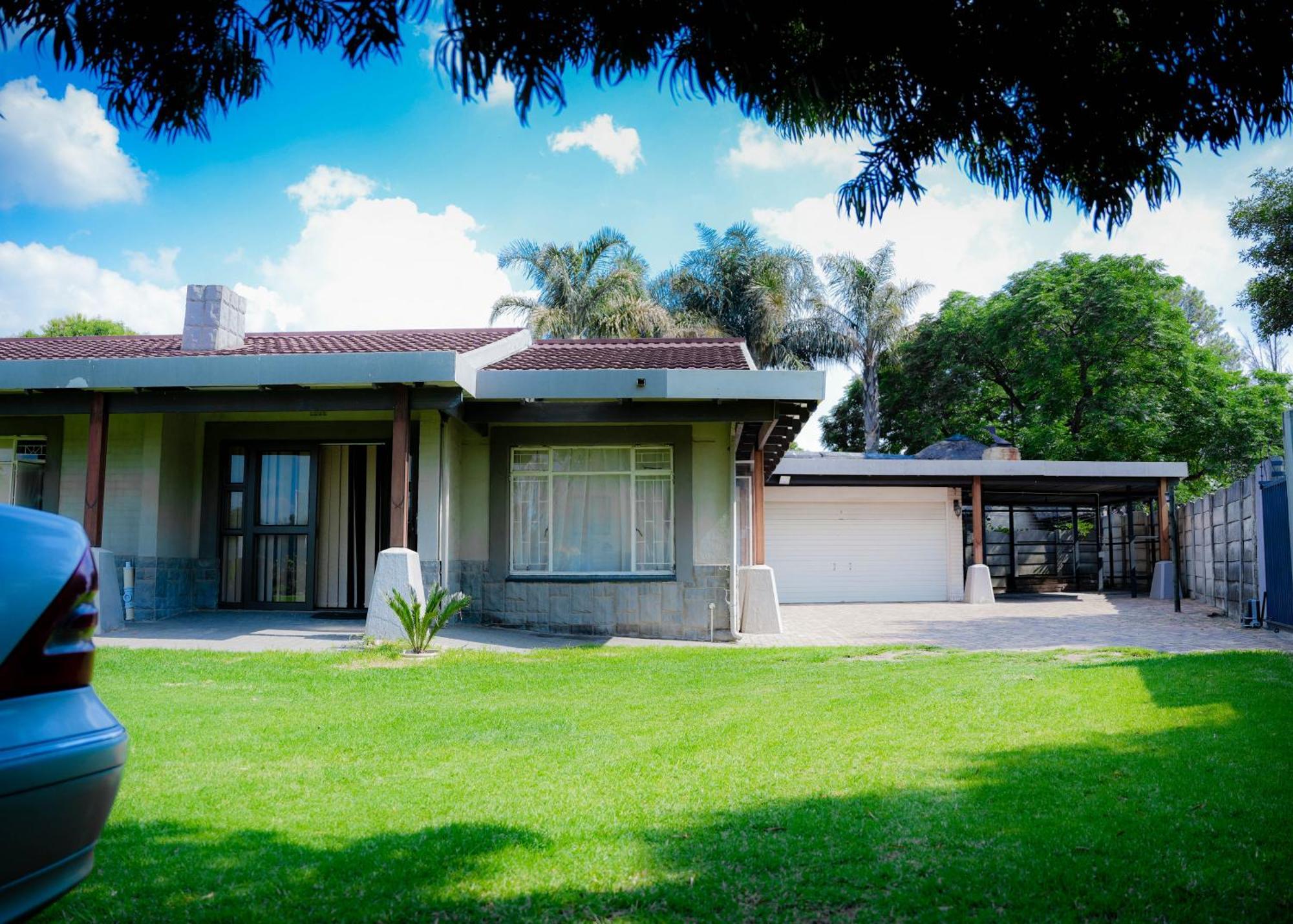 Sar Guesthouse Benoni Exterior photo